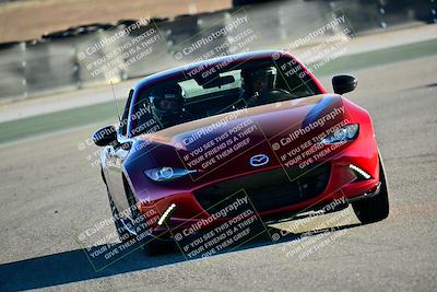 media/Dec-13-2025-Extreme Speed (Sat) [[d129ecb0b9]]/Beginner/Session 3 (Turn 5)/